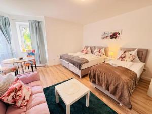 Casa Uno Family & Friends Stay