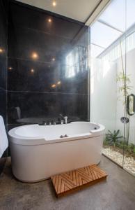 Mahita Garden Villa 3 Bedroom with Amazing view