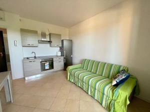 Il Delfino - Appartamento con Terrazza e Piscina img8