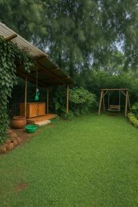 Nairobi Botanical Retreat - Container Home