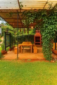 Nairobi Botanical Retreat - Container Home
