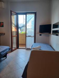 Appartamenti con piccolo patio in zona strategica