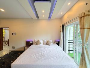 Lucent Luxe 4BHK Spacez Villa with Private Theatre