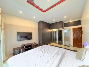 Lucent Luxe 4BHK Spacez Villa with Private Theatre