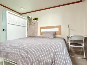 Shelter Yeongdeungpo Park