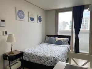 Balcony Room with City view