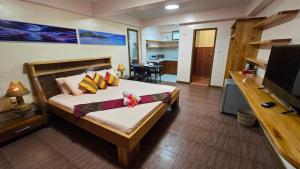 Nigi Nigi Nu Noos Apartments