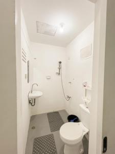 Silom Hostel Siargao