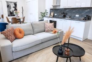 Spacious Apartment in Tilburg Bed and Coffe