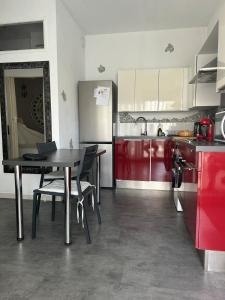 The contemporary of the marina