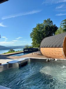 Villa Savoie Villa de luxe avec piscine et spa, lac dAnnecy