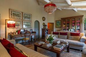 Case Novole 10 Emma Villas