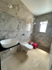 Savitri villa inn