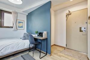 CraftFlat Komagome 508, a compact studio at excellent location