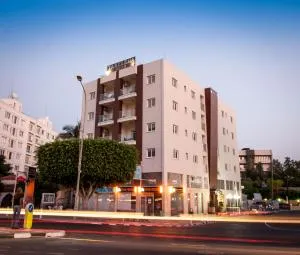 Takelena Apartments - Lemesos