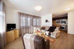 Ciasa Piaz de Pavarin