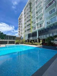 Mellow Vibes City View II