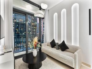 Luxurious Escape - ZADA TOWER - Close to Dubai Mall & Burj Khalifa