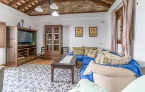 Nice Home In Los Angeles-Jimena De