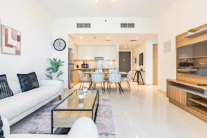 Partial Creek Harbour Views, Close to the Creek Harbour Marine Station and Harbour Promenade, Just Minutes from a Park, Harbour Views Tower 2, Dubai Creek Harbour by Deluxe Holiday Homes