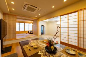 大阪 Sakura House Kuromon Market 3つ星 宿泊施設 スイート
