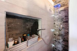 Barcollo House - Piscina nel verde