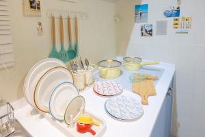 HANA BOM STAY 1-Min to Gwangalli Beach Mid-Century Style Family and Baby-Friendly Weekly Plan