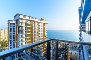 The Blue Tide - 1 Bedroom Apartment -Bills Included