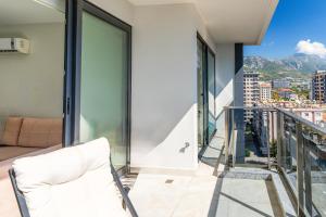 The Blue Tide - 1 Bedroom Apartment -Bills Included