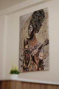 S Lux Center Suites