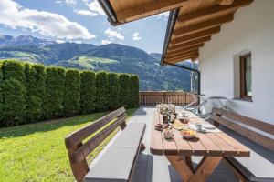 Pfandlerhof Ferienwohnung Rot