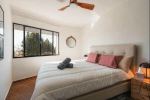 Casa acogedora con chimenea y vistas a la Sierra