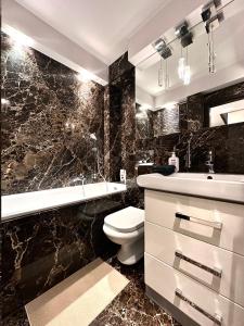 Widok 16 Apartment - Balcony - 500m Main Square