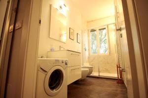 Italianway Easy - Caterina da Forlì 6