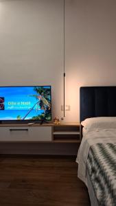 Azure Studio by Dove