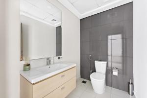 VayK - Great 1BR Apartment in Damac Hills