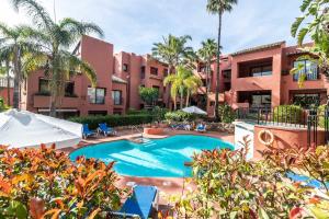 Luxury Beach Marbella Boutique Penthouse 2 bedrooms Pools Open 365 days