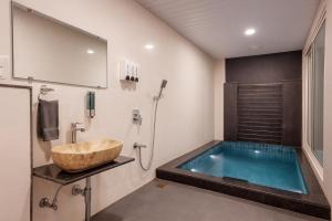 Rumourss Sky Villa & Resort