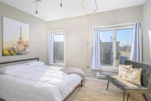 Downtown 2 Bedroom Apartment