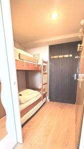Le Vernon N 406 - ST5