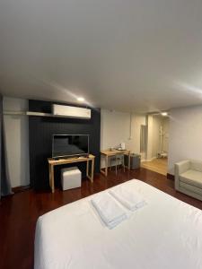 โรงแรม B24 Hostel