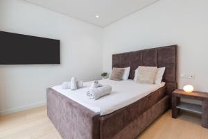 422 EUC Palo Alto Three Bedroom Sea View