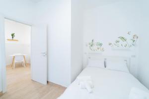 Rome Easy Home by DomusDimore