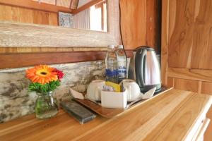 Mina Baturiti Hotel & Resto