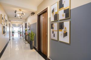 FabHotel Sri Karthikeya Grand - Nr Nexus Mall, Kukatpally