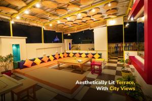 goSTOPS Amritsar, Chatiwind Gate