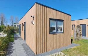 2 Bedroom Stunning Home In Heinkenszand