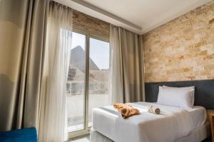 Villa Khufu Pyramids Hotel