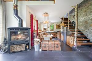 Chalet Taconnaz - Warm & Cosy 3BR Chalet with Fireplace in Nature - By Cozee Rentals