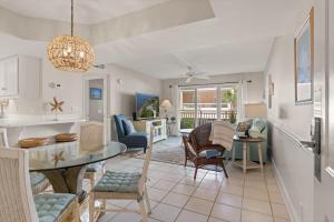 Beach Club, Unit 134